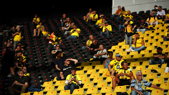 Ein Blick in den Signal Iduna Park - der Heimspielstätte des BVB Ein Blick in den Signal Iduna Park - der Heimspielstätte des BVB